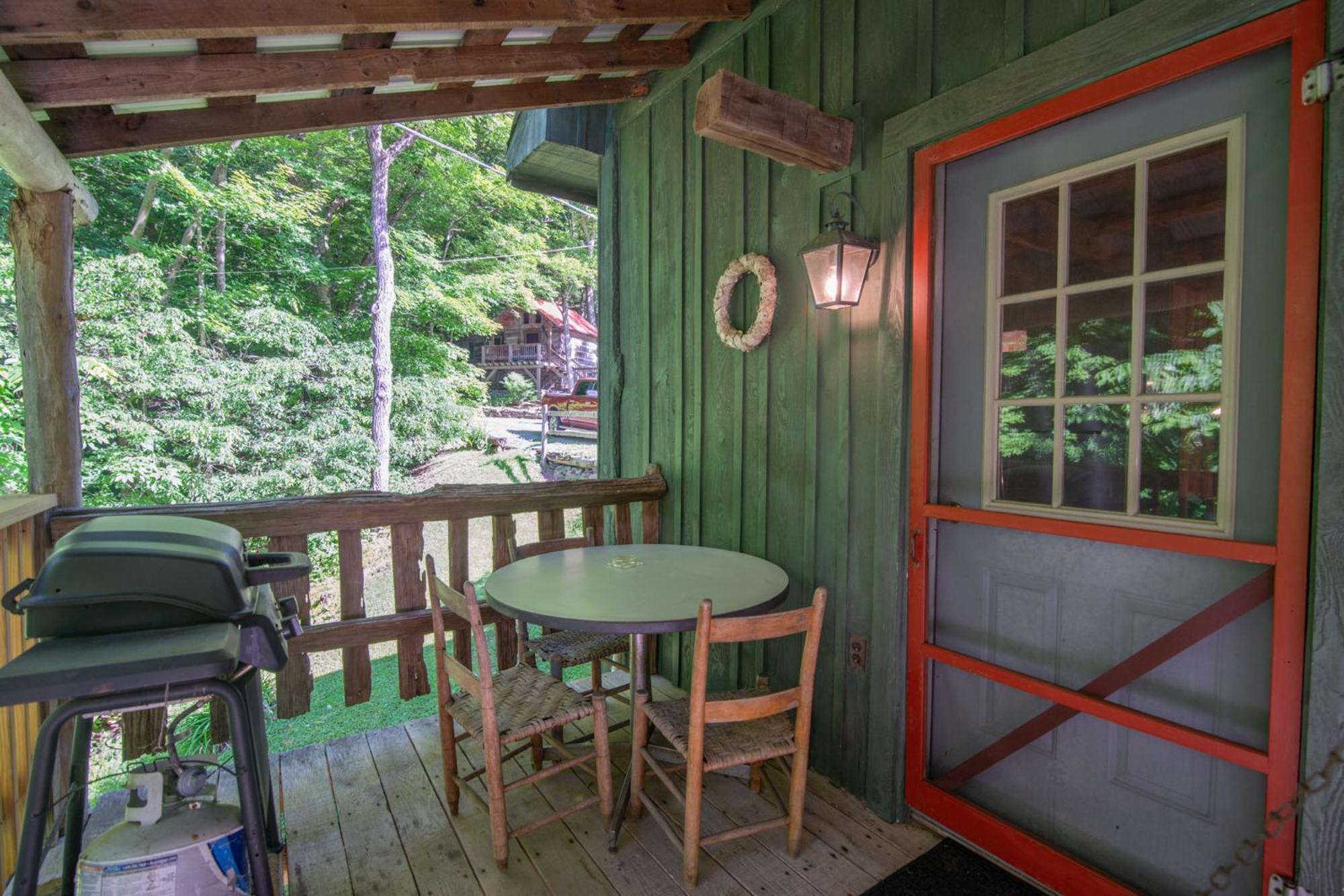 Moore House Inn & Cabins Marlinton Номер фото