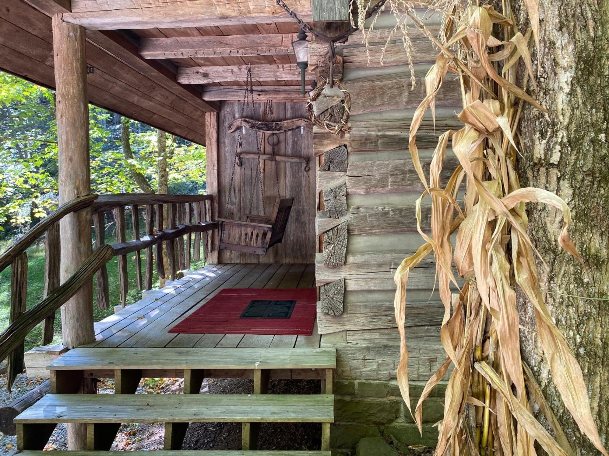 Moore House Inn & Cabins Marlinton Номер фото